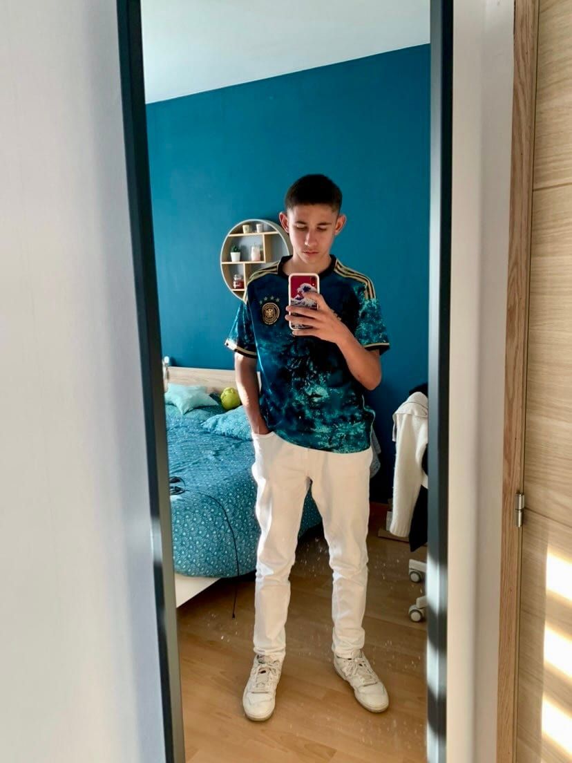 Profil de Halan